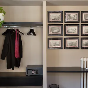 App Condotti Luxury In Rome
